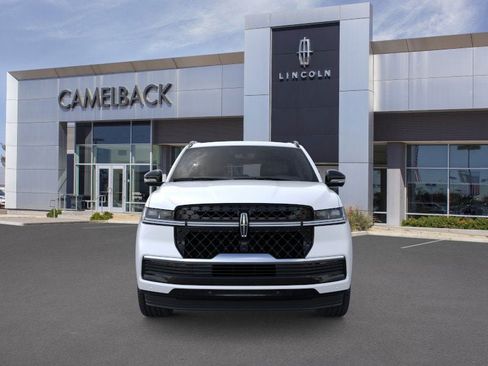 New 2026 Lincoln Navigator Reserve w/ Jet Appearance Package AWD/4WD image 31