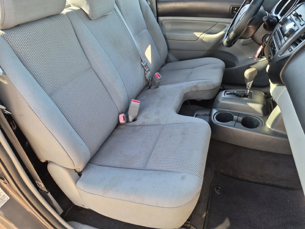 Used 2012 Toyota Tacoma 2WD Regular Cab image 24