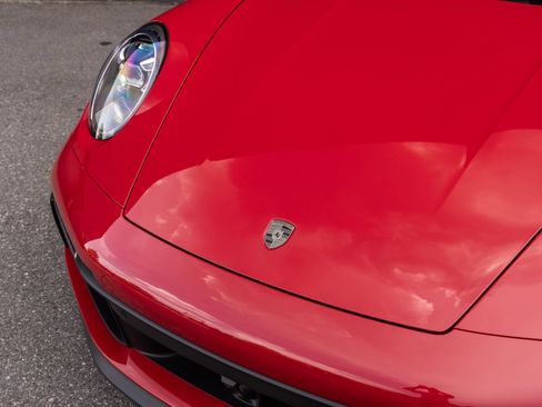 Used 2024 Porsche 911 Carrera S w/ Sport Package RWD image 10