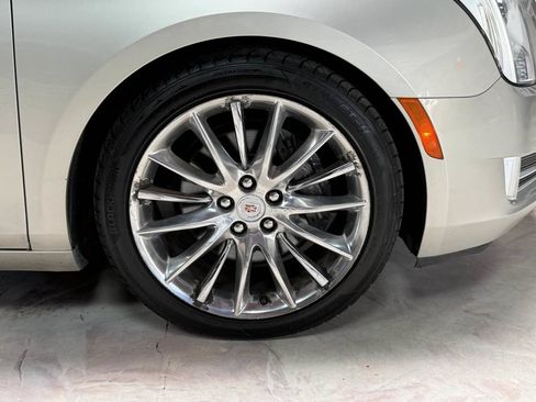 Used 2013 Cadillac XTS Platinum w/ Driver Assist Package FWD image 29