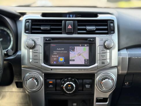 Used 2017 Toyota 4Runner SR5 Premium AWD/4WD image 19