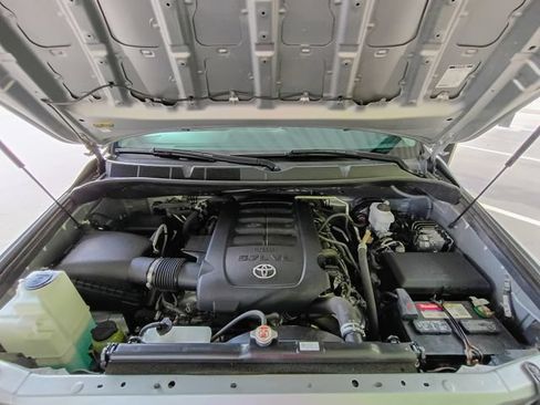 Used 2020 Toyota Sequoia SR5 RWD image 79