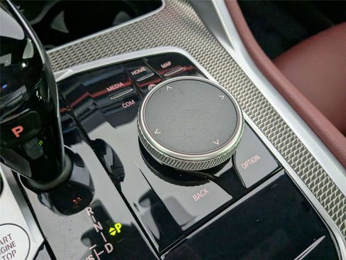 Used 2020 BMW X6 sDrive40i w/ M Sport Package image 24