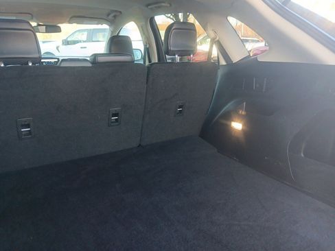 Used 2022 Ford Edge SEL image 12