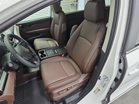 New 2026 Honda Odyssey Touring image 29