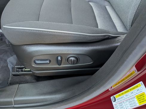 Certified 2023 Chevrolet TrailBlazer LT w/ Convenience Package image 22