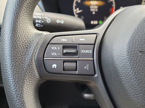 Certified 2024 Honda HR-V LX image 19