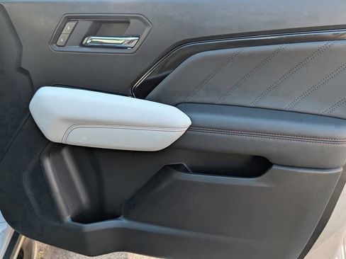 New 2026 GMC Canyon AT4X AWD/4WD image 45