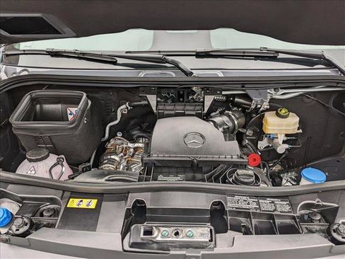New 2025 Mercedes-Benz Sprinter 2500 image 18