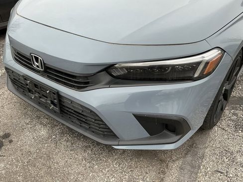 Used 2022 Honda Civic Sport image 14