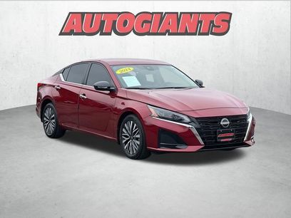 Used 2024 Nissan Altima 2.5 SV
