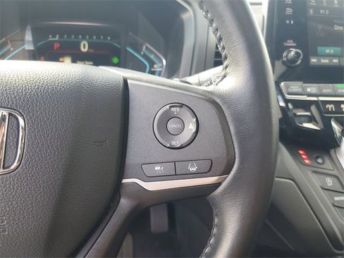 Certified 2024 Honda Odyssey EX-L image 19