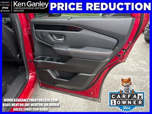 Used 2025 Honda Pilot TrailSport image 25