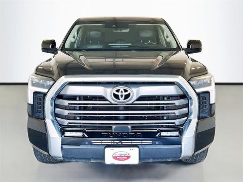 Used 2022 Toyota Tundra Limited image 2