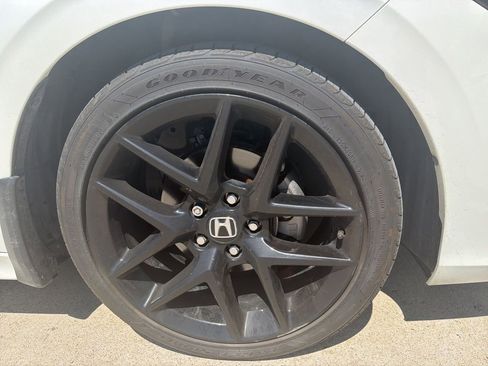 Used 2022 Honda Civic Sport image 18