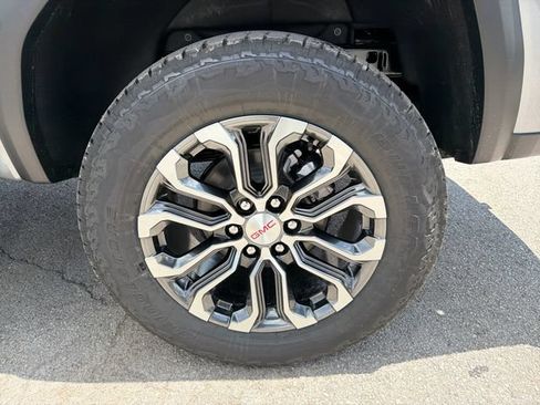 New 2026 GMC Canyon Denali AWD/4WD image 27
