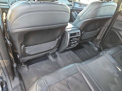 Used 2024 Jeep Grand Cherokee Altitude image 18