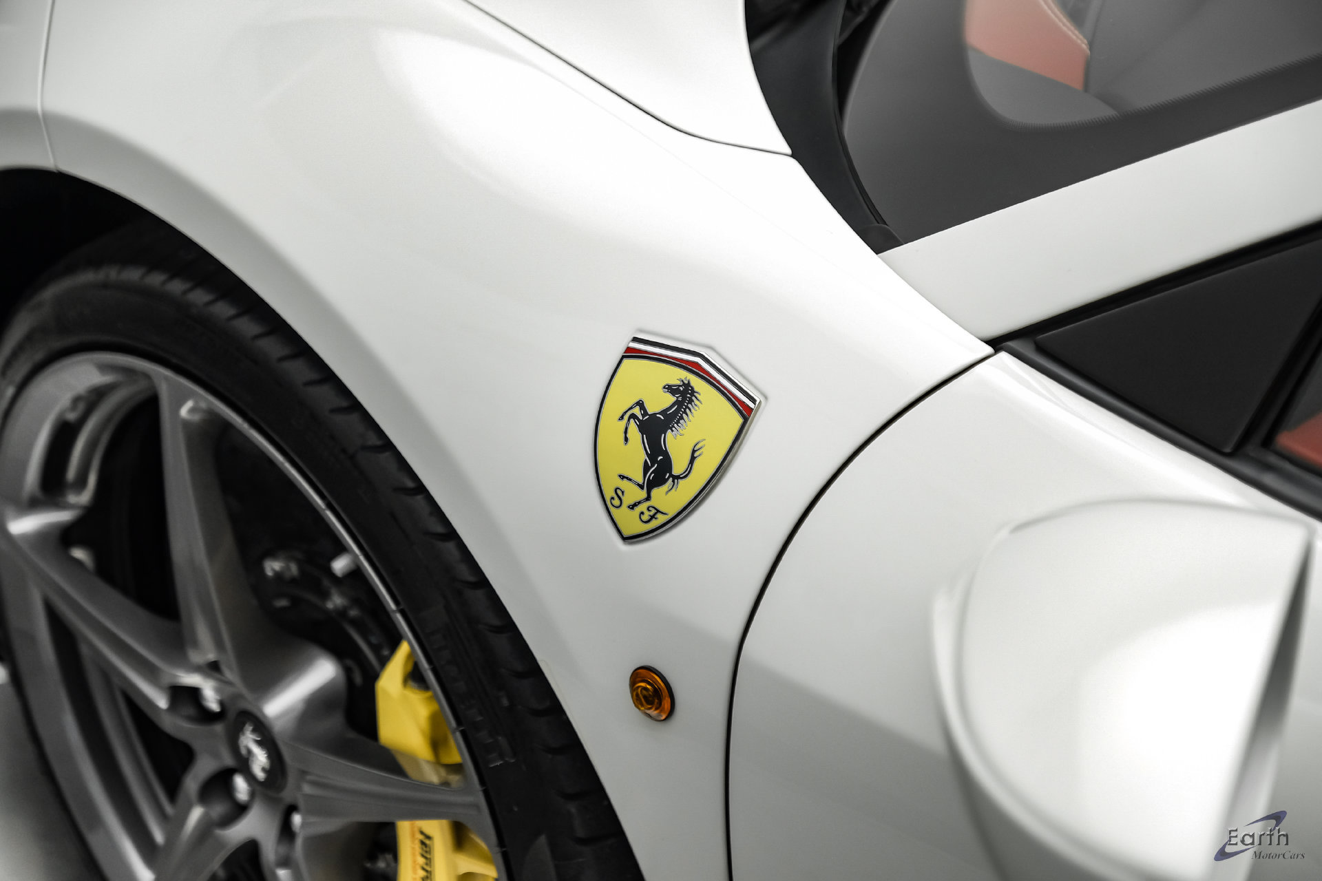 Used 2015 Ferrari 458 Spider RWD image 44