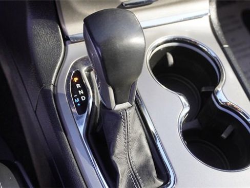 Used 2021 Jeep Grand Cherokee Overland image 28