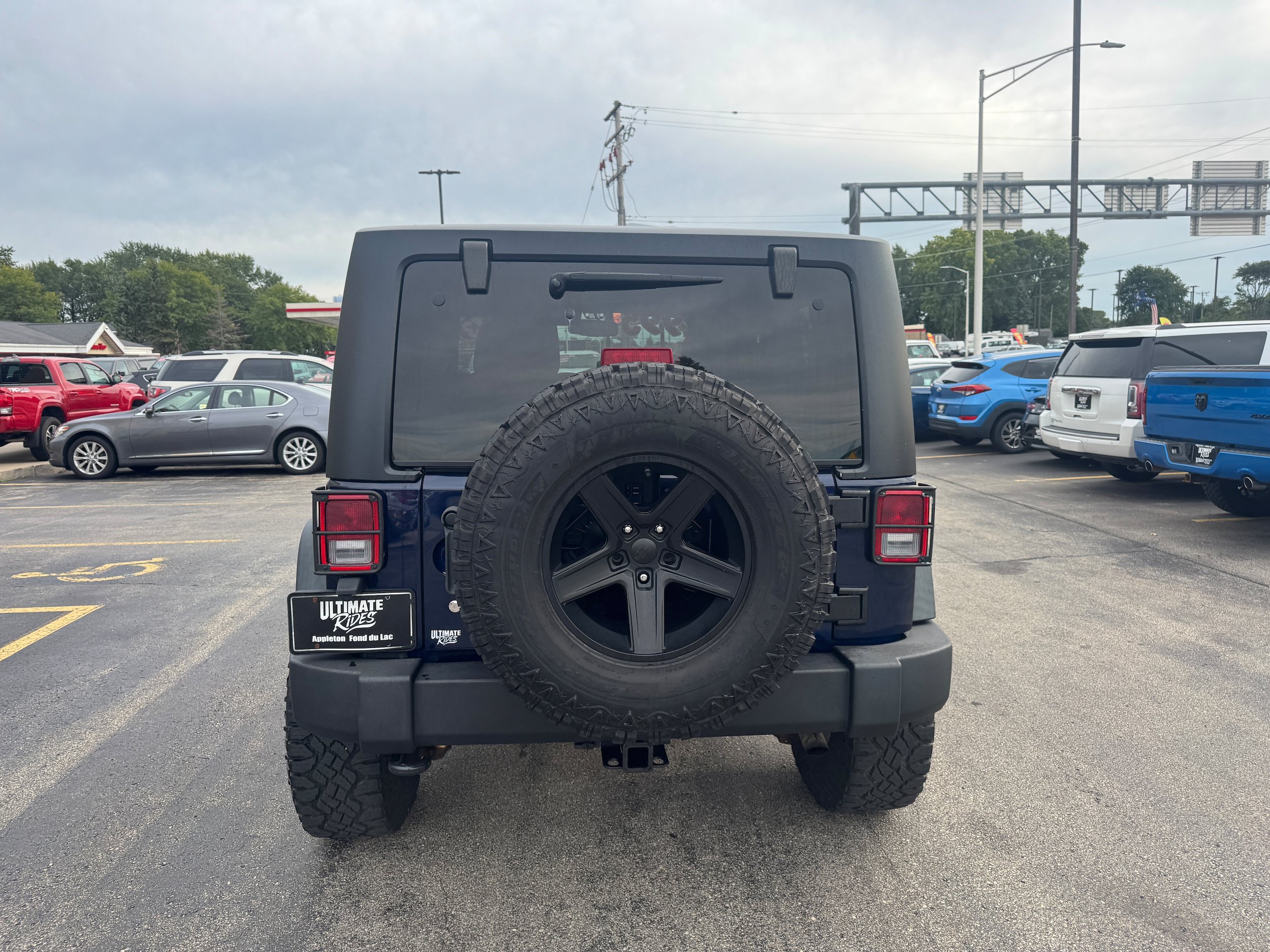 Used 2013 Jeep Wrangler Sport AWD/4WD image 4