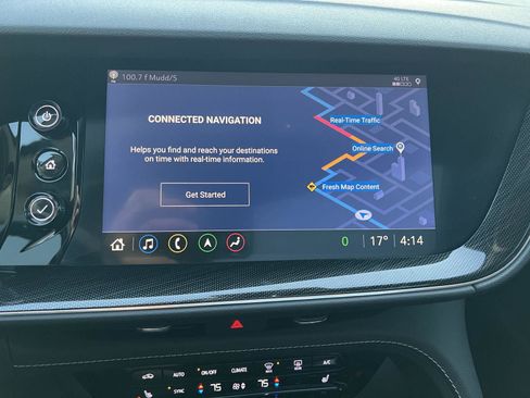 Used 2021 Buick Envision Essence w/ Technology Package I image 30