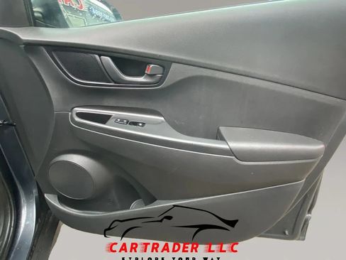 Used 2021 Hyundai Kona SEL FWD image 16
