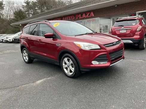 Used 2014 Ford Escape SE w/ Equipment Group 201A image 3