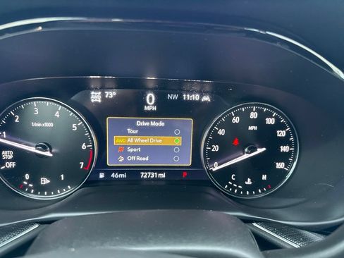 Used 2021 Buick Envision Essence AWD/4WD image 25