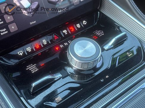 Certified 2022 Jeep Grand Wagoneer Series II image 24