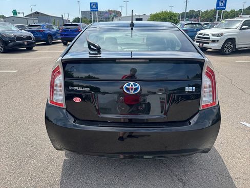 Used 2015 Toyota Prius Three w/ Solar Roof Package FWD image 6