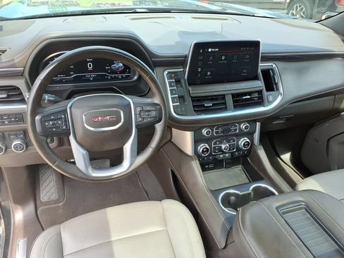 Used 2023 GMC Yukon SLT w/ SLT Premium Package RWD image 21