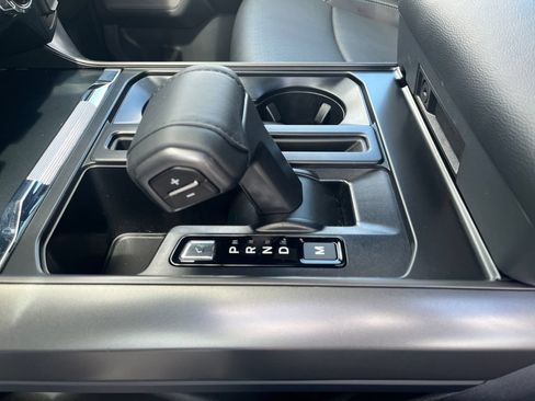 Used 2025 Ford F150 Lariat AWD/4WD image 25
