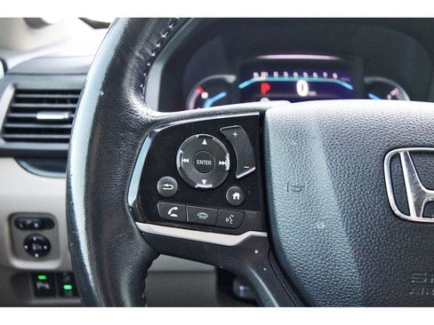 Used 2020 Honda Pilot Touring image 20