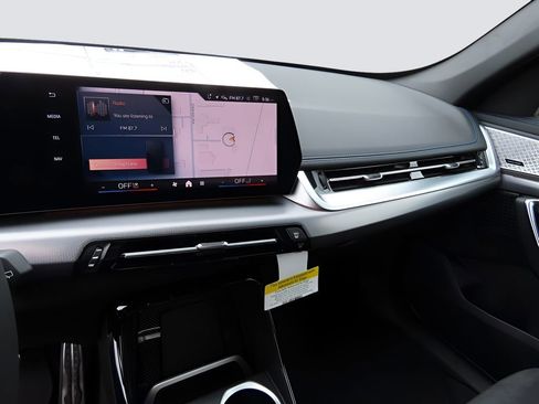 New 2025 BMW X1 xDrive28i w/ Technology Package image 35