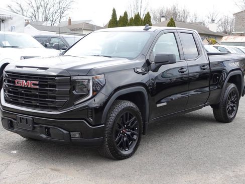 Used 2022 GMC Sierra 1500 Elevation image 1