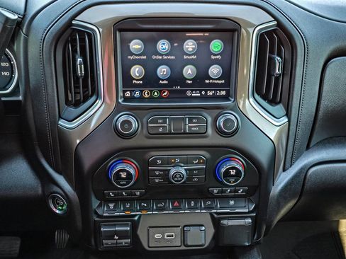 Used 2023 Chevrolet Silverado 3500 High Country w/ Technology Package image 22