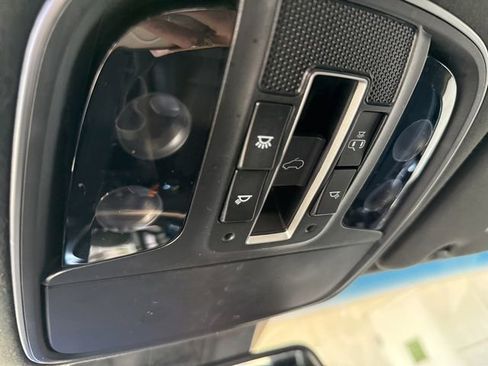 Used 2017 Kia Sorento SX AWD/4WD image 41