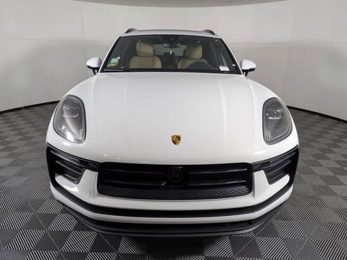 New 2026 Porsche Macan image 10