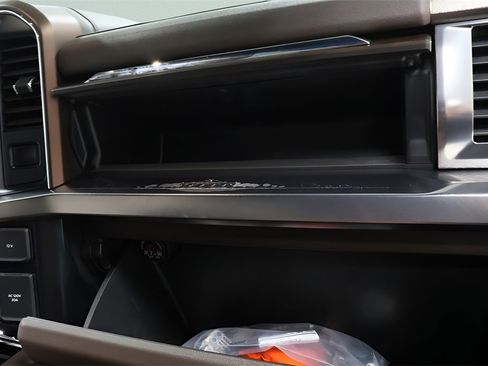 Used 2024 Ford F350 King Ranch image 31