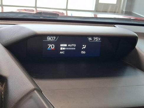 Used 2020 Subaru Crosstrek 2.0i Limited w/ Moonroof Package AWD/4WD image 16