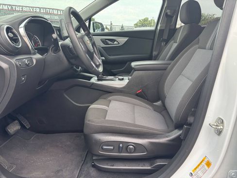 Used 2026 Chevrolet Blazer LT FWD image 24