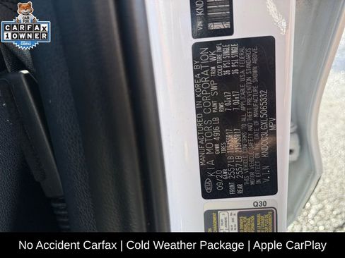 Used 2020 Kia Niro EX w/ Cold Weather Package image 24