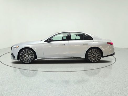 New 2027 Mercedes-Benz E 450 4MATIC Sedan image 8