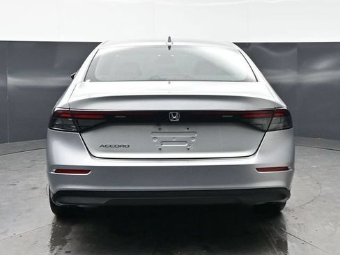 Used 2024 Honda Accord EX image 6