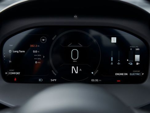 Used 2025 McLaren Artura image 58