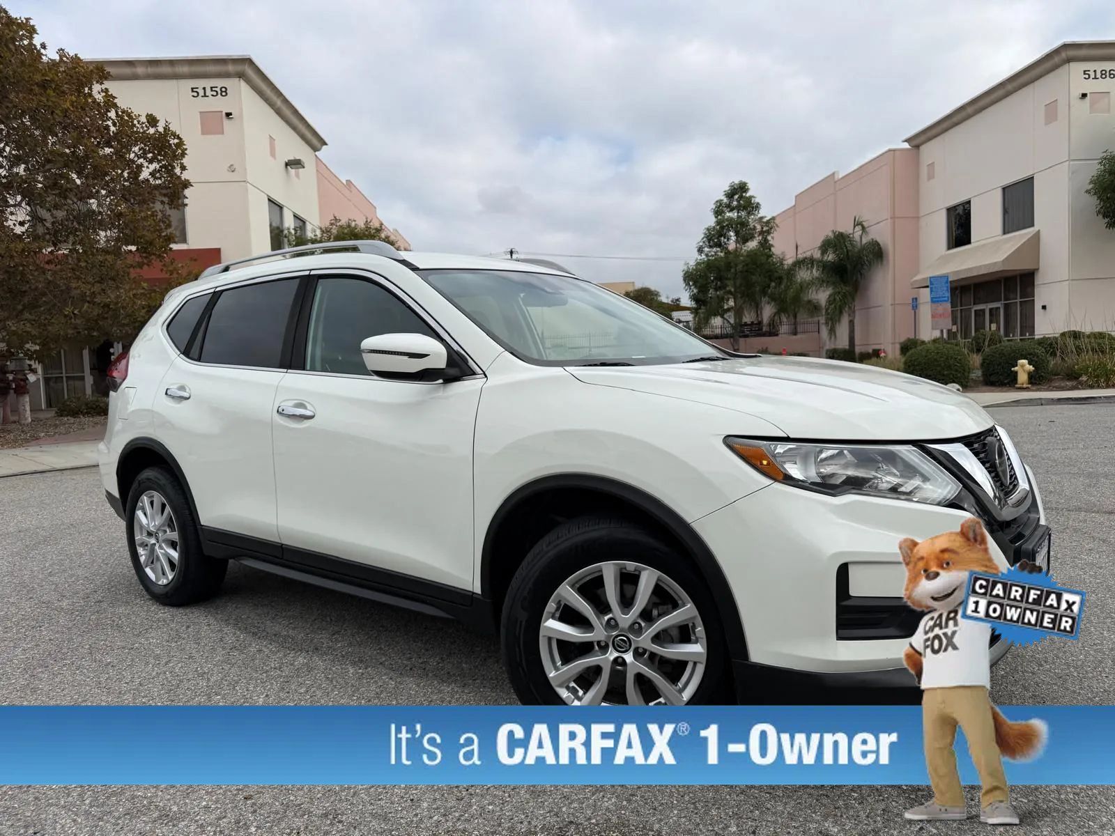 Used 2020 Nissan Rogue SV AWD/4WD image 3