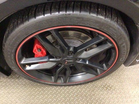 Used 2016 Chevrolet Corvette Stingray Convertible w/ 3LT Preferred Equipment Group image 22