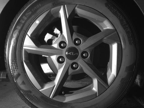 Used 2025 Kia K4 LXS image 15