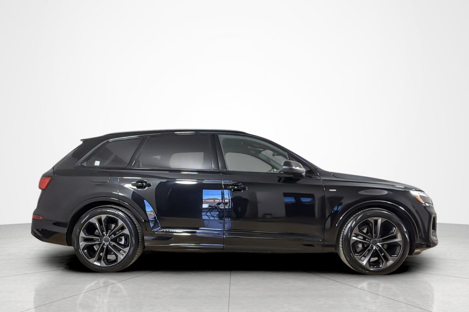 Used 2026 Audi Q7 Premium Plus AWD/4WD image 6