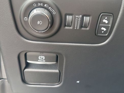 New 2024 Jeep Grand Wagoneer Series II w/ Quick Order Packagew 28T image 25